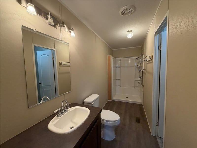 2633 County Road 429, Cleburne TX 76031 - Photo 15