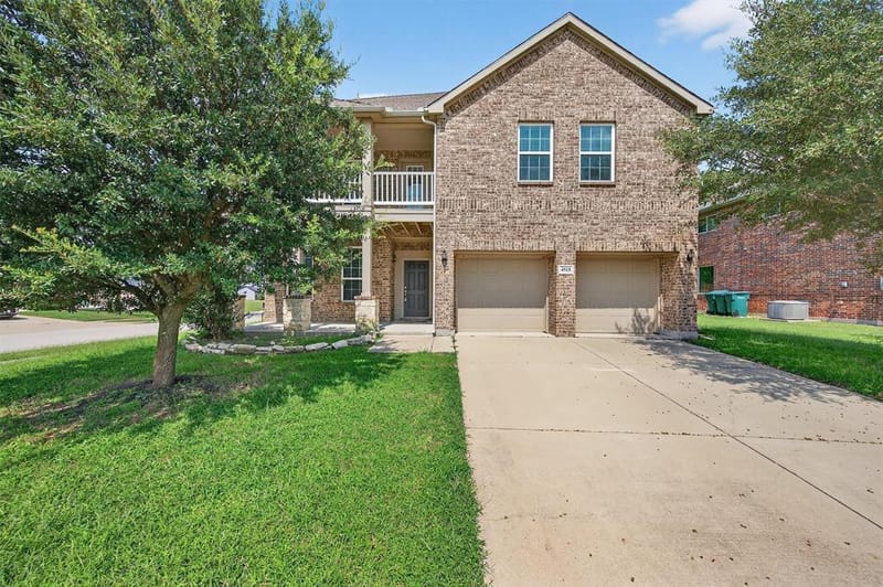 4515 Hummingbird Drive, Sherman TX 75092 - Photo 6
