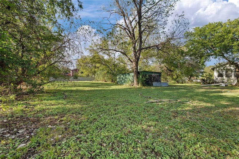 2225 Ross Avenue, Waco TX 76706 - Photo 32