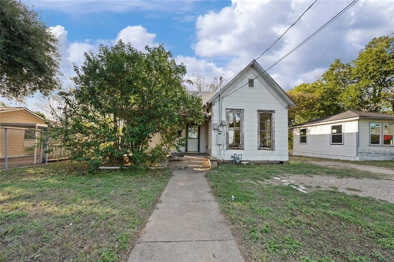 2225 Ross Avenue, Waco TX 76706
