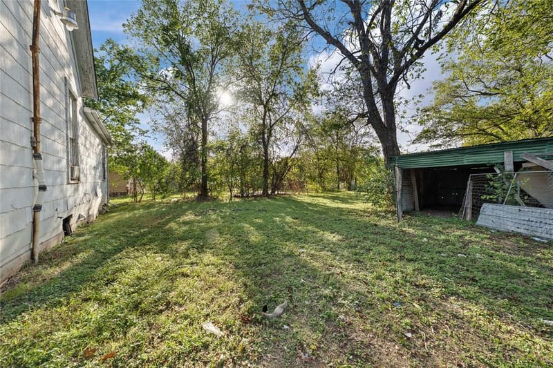 2225 Ross Avenue, Waco TX 76706 - Photo 30