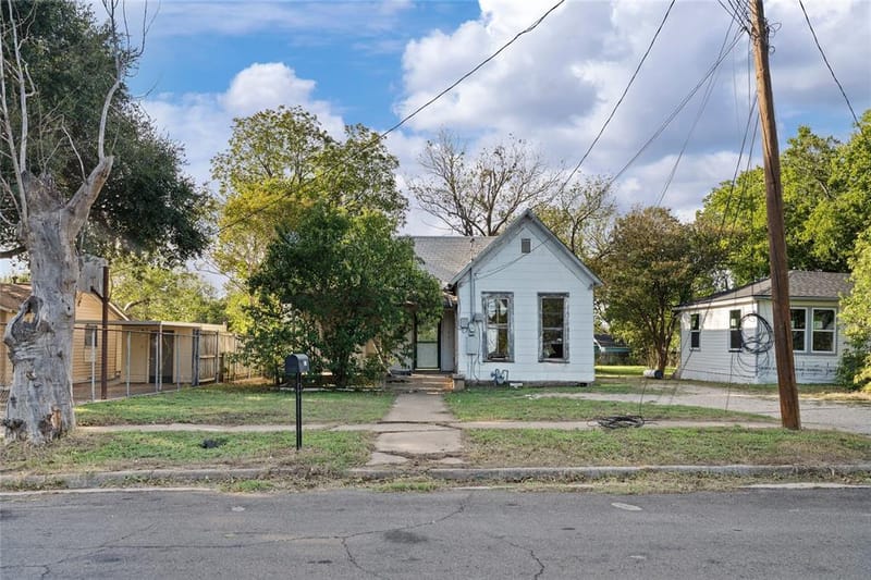 2225 Ross Avenue, Waco TX 76706 - Photo 38