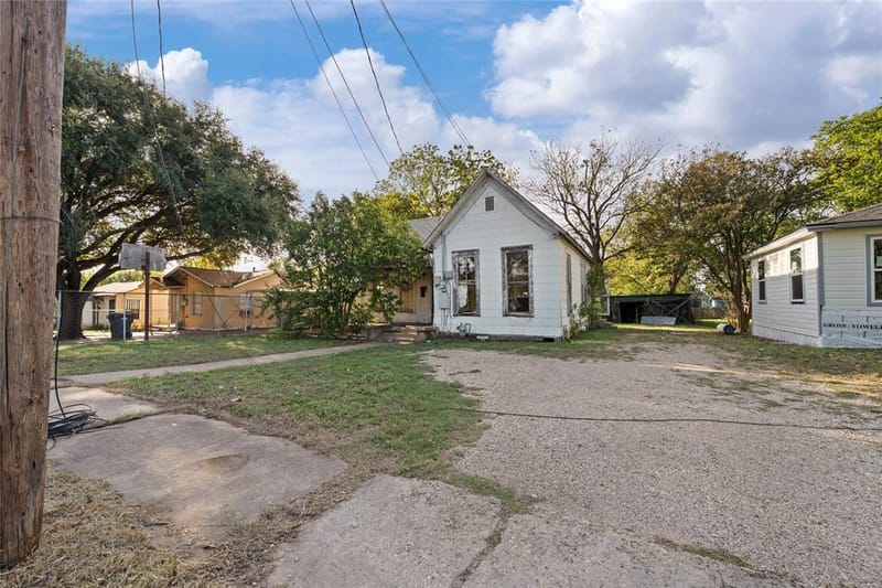 2225 Ross Avenue, Waco TX 76706 - Photo 37