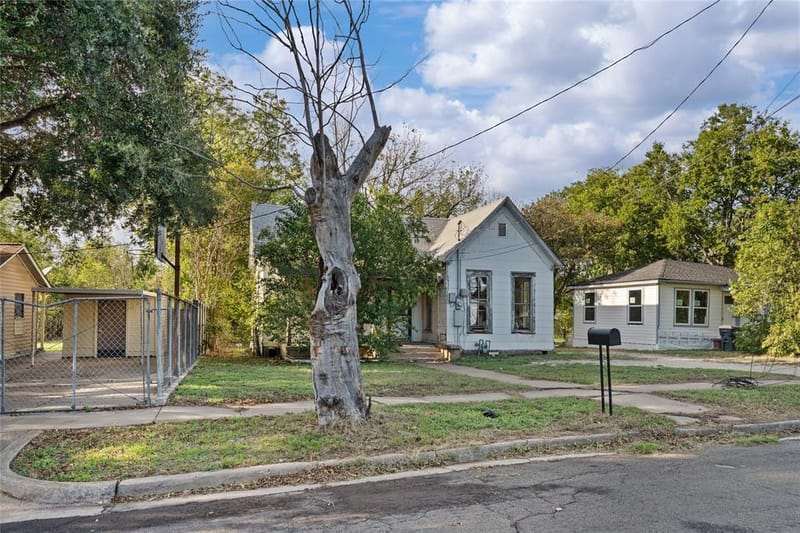 2225 Ross Avenue, Waco TX 76706 - Photo 40