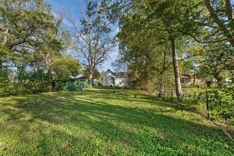 2225 Ross Avenue, Waco TX 76706 - Photo 35