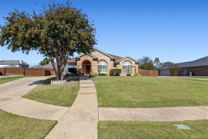 409 Danmire Drive, Murphy TX 75094