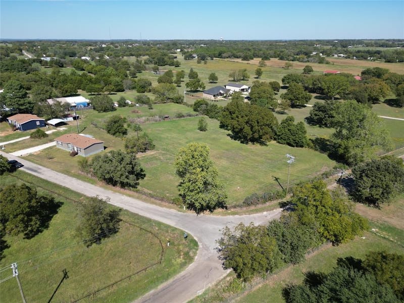 2637 County Road 429, Cleburne TX 76031 - Photo 24
