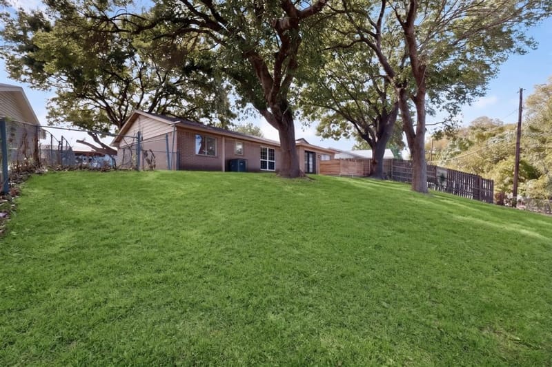 7131 Al Patterson Drive, Dallas TX 75241 - Photo 36