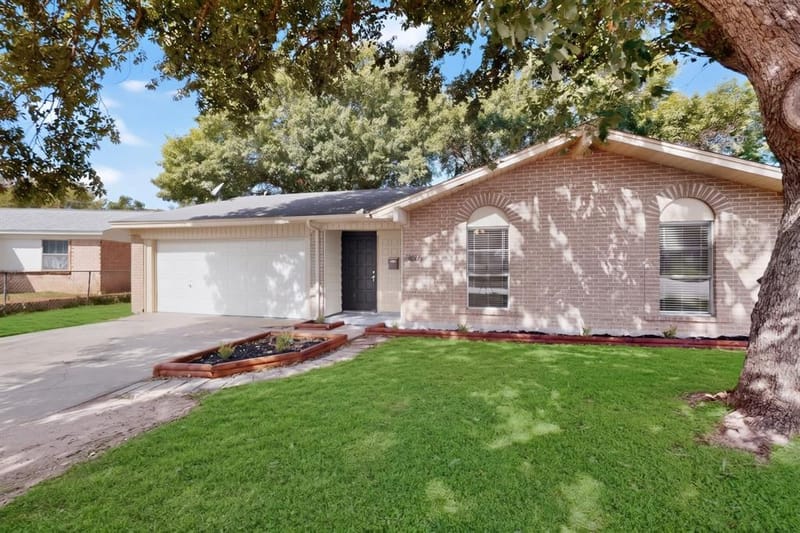 7131 Al Patterson Drive, Dallas TX 75241