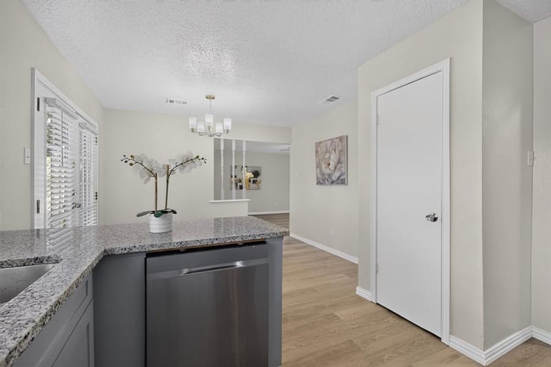 7131 Al Patterson Drive, Dallas TX 75241 - Photo 15