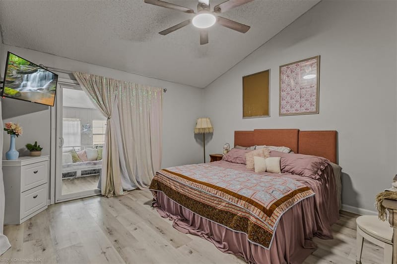 501 Hunters Glen Street, Lewisville TX 75067 - Photo 15