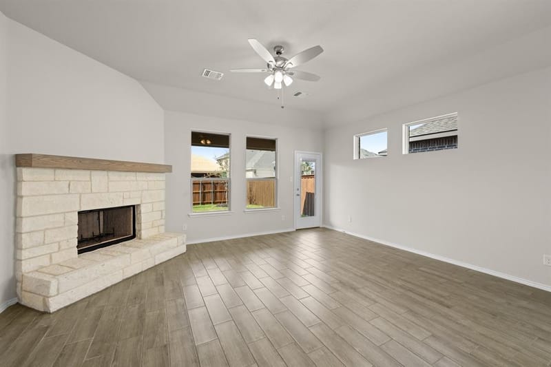 316 Dairy Way, Midlothian TX 76065 - Photo 3