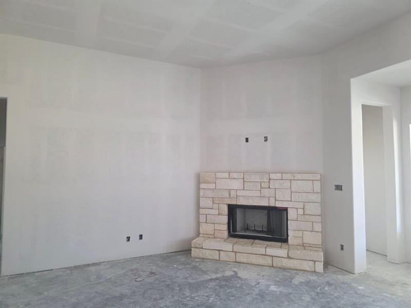 512 Mitchell Boulevard, Weatherford TX 76087 - Photo 7