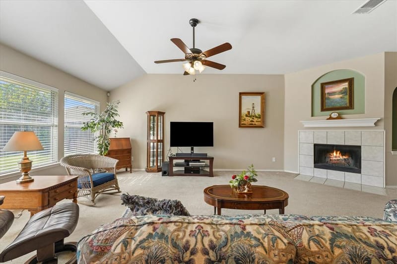 241 Hilltop Drive, Justin TX 76247 - Photo 20