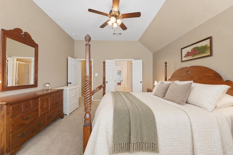 241 Hilltop Drive, Justin TX 76247 - Photo 9