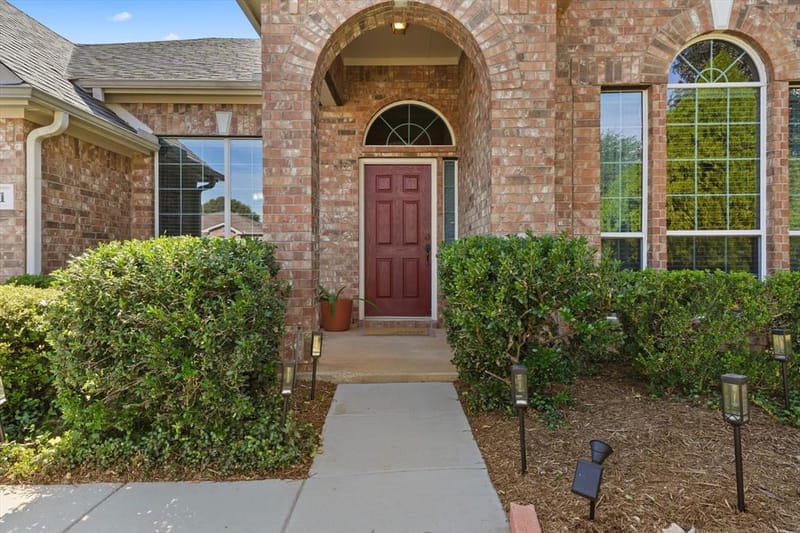 241 Hilltop Drive, Justin TX 76247 - Photo 4