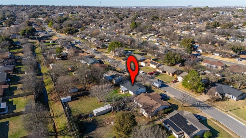 529 NW Ann Lois Lane, Burleson TX 76028 - Photo 11