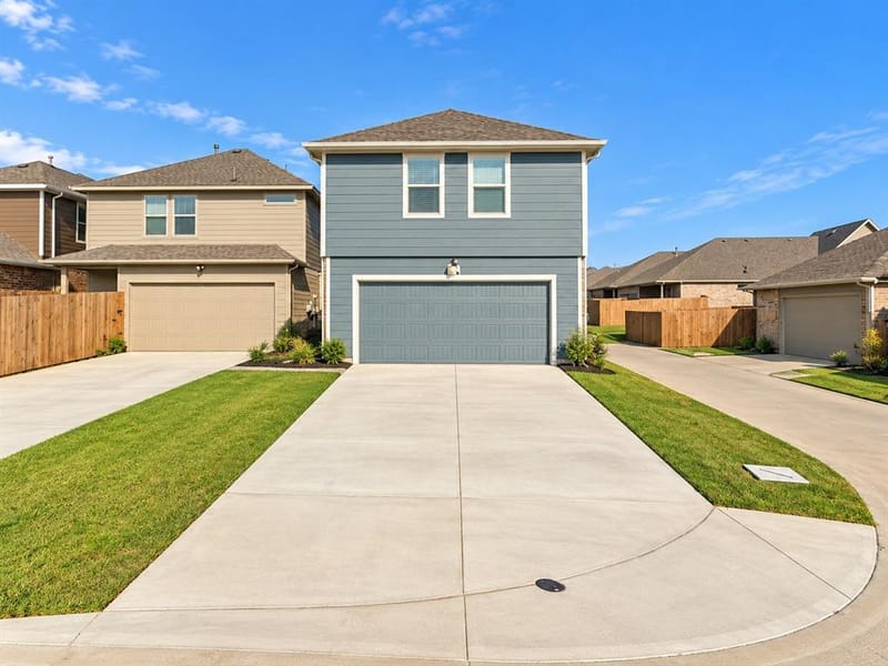 4716 Stunning Pathway, Haltom City TX 76117 - Photo 11