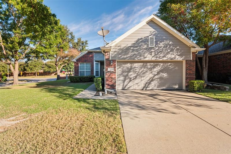 7225 Rembrandt Drive, Plano TX 75093 - Photo 2