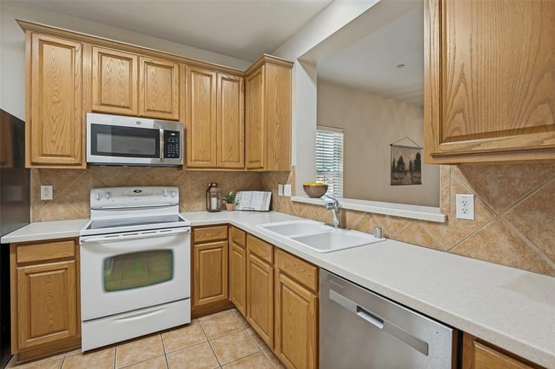 7225 Rembrandt Drive, Plano TX 75093 - Photo 9