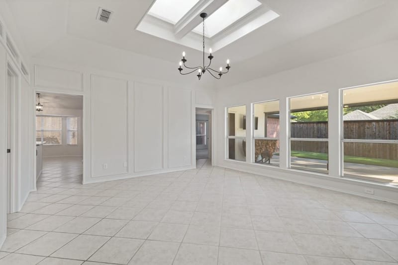 6205 Brookstone Drive, Arlington TX 76001 - Photo 5