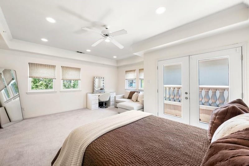 3707 Gilbert Avenue # 17, Dallas TX 75219 - Photo 23