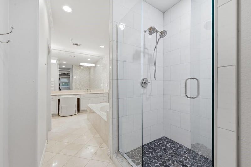 3707 Gilbert Avenue # 17, Dallas TX 75219 - Photo 28