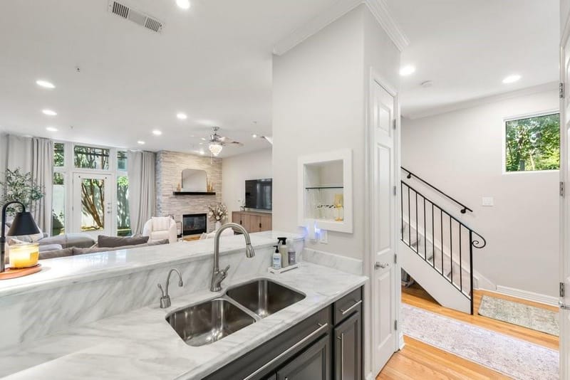 3707 Gilbert Avenue # 17, Dallas TX 75219 - Photo 14
