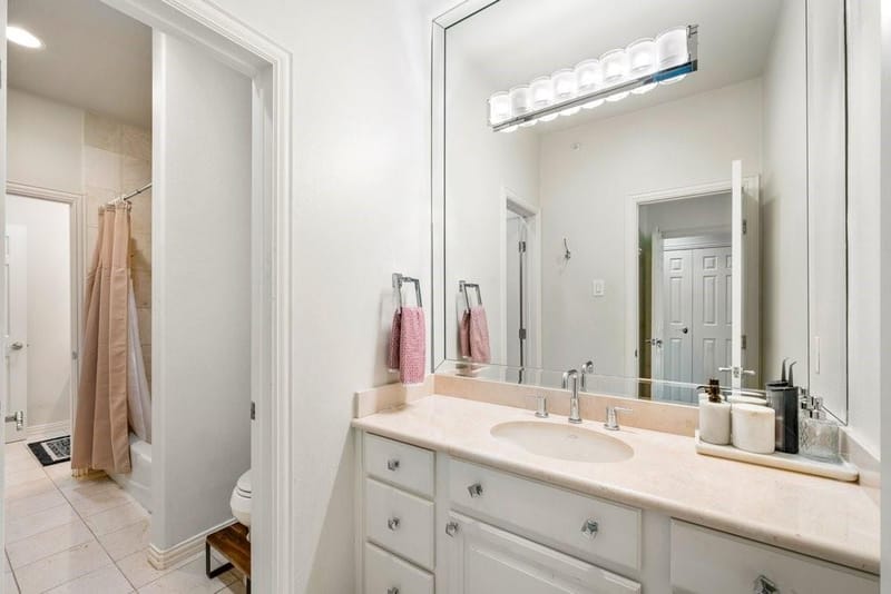 3707 Gilbert Avenue # 17, Dallas TX 75219 - Photo 35