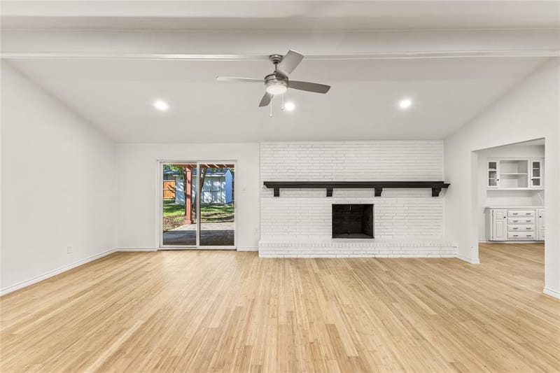 4012 Shady Hollow Lane, Dallas TX 75233 - Photo 7