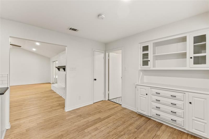4012 Shady Hollow Lane, Dallas TX 75233 - Photo 30