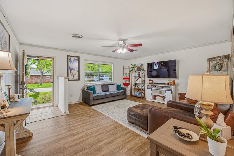 200 E Plum Avenue, De Leon TX 76444 - Photo 21