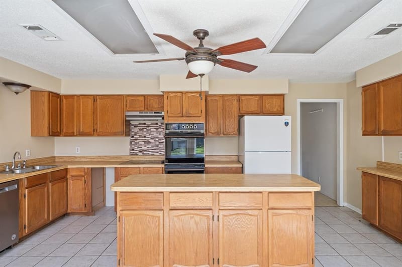 2729 Tanglewood Drive, Commerce TX 75428 - Photo 7