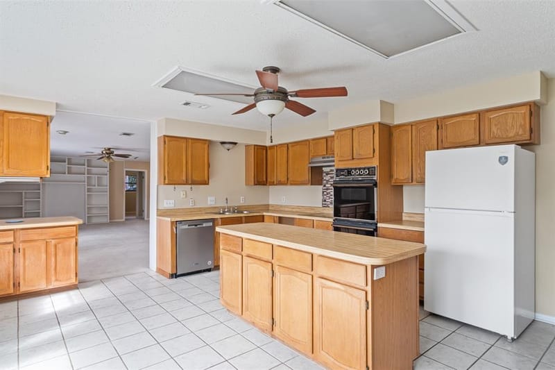 2729 Tanglewood Drive, Commerce TX 75428 - Photo 9