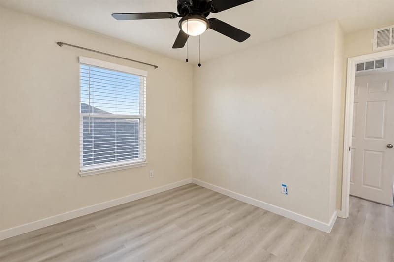 949 Shire Avenue, Haslet TX 76052 - Photo 28