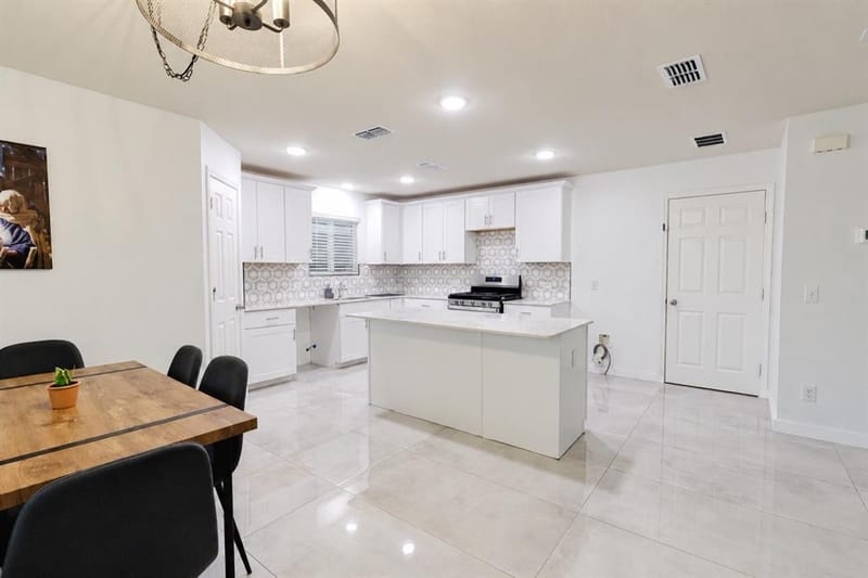 949 Shire Avenue, Haslet TX 76052 - Photo 9