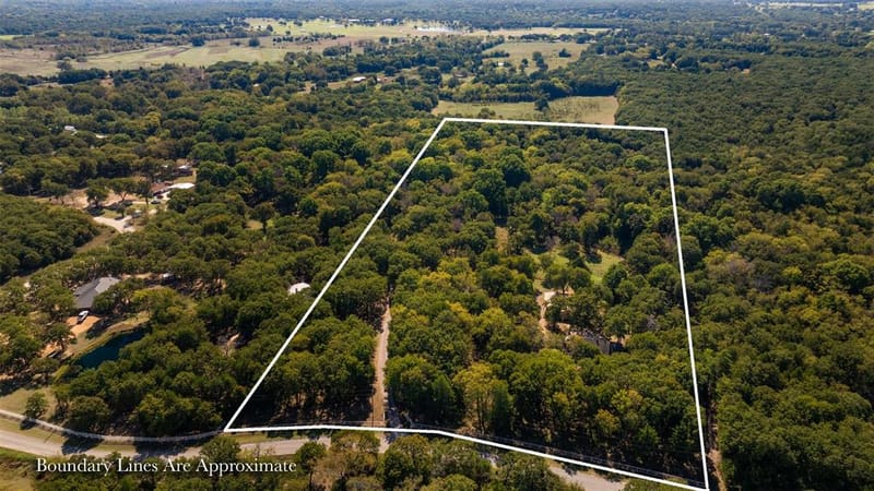 864 County Road 2114, Gainesville TX 76240 - Photo 36