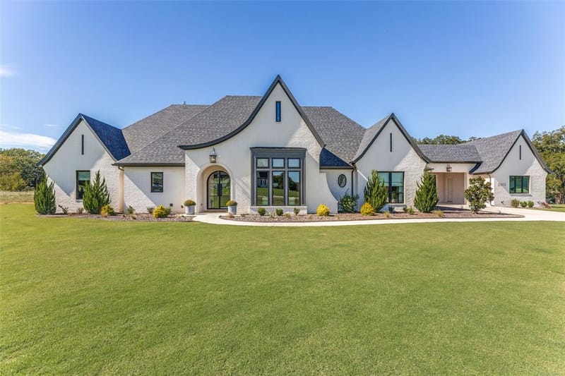 2005 Meadow Bend Court, Aledo TX 76008 - Photo 4