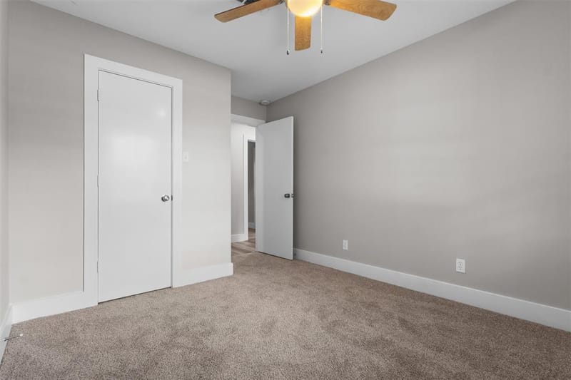 2523 N Prairie Creek Road, Dallas TX 75227 - Photo 16