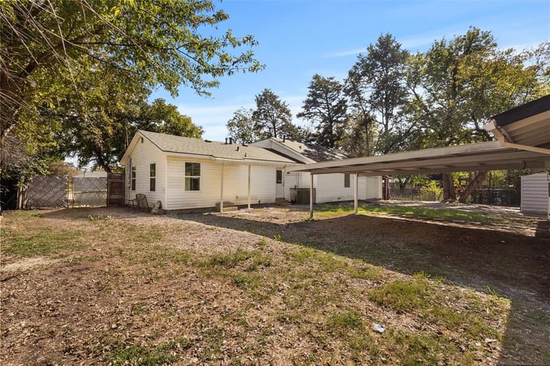 2523 N Prairie Creek Road, Dallas TX 75227 - Photo 20
