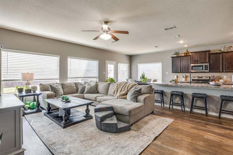 5124 Meadow Lane, Krum TX 76249 - Photo 14
