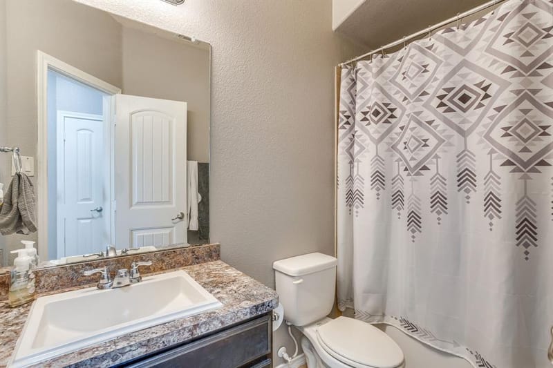 5124 Meadow Lane, Krum TX 76249 - Photo 31