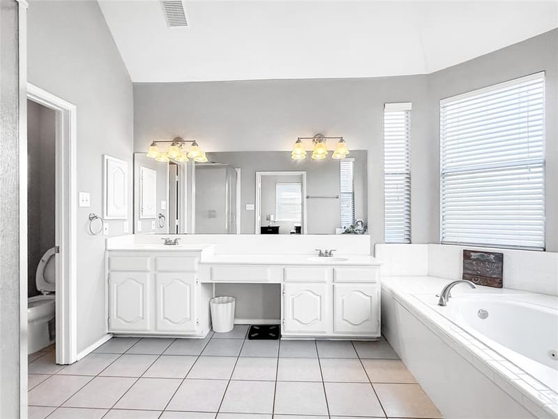 2569 Lands End Drive, Carrollton TX 75006 - Photo 20
