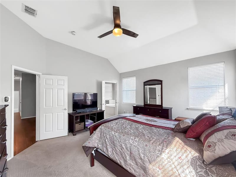 2569 Lands End Drive, Carrollton TX 75006 - Photo 18