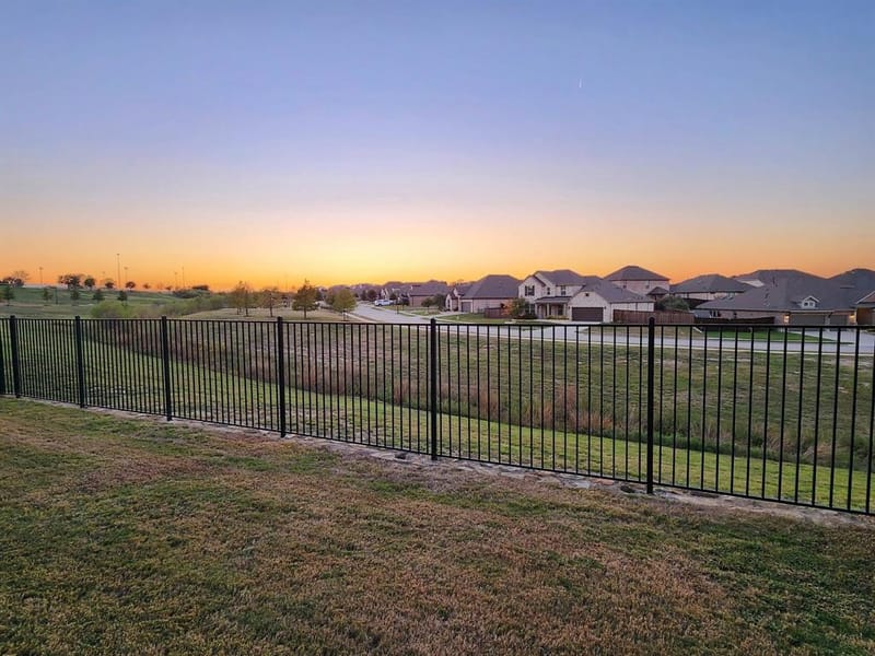 5317 Waterview Court, Haltom City TX 76137 - Photo 26