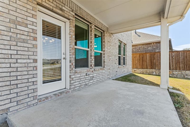 5317 Waterview Court, Haltom City TX 76137 - Photo 20