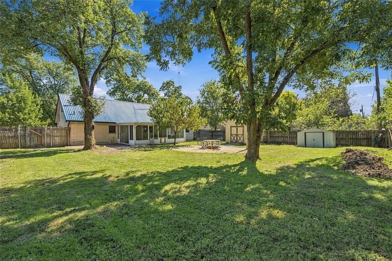 3301 Southerland Drive, Waco TX 76706 - Photo 22