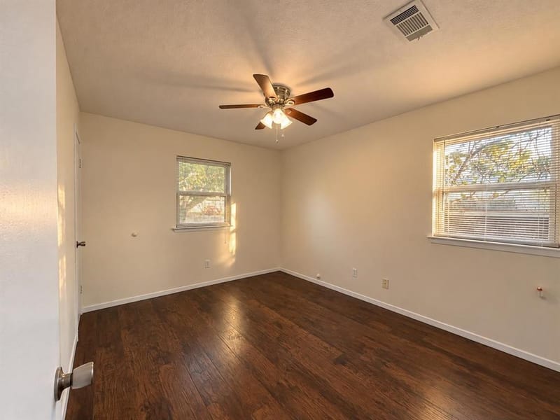 1700 England Road, Arlington TX 76013 - Photo 15
