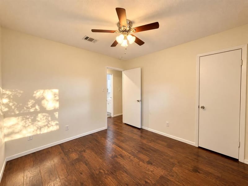 1700 England Road, Arlington TX 76013 - Photo 11