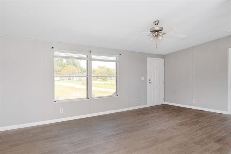 134 Valley Meadows Drive, Springtown TX 76082 - Photo 7